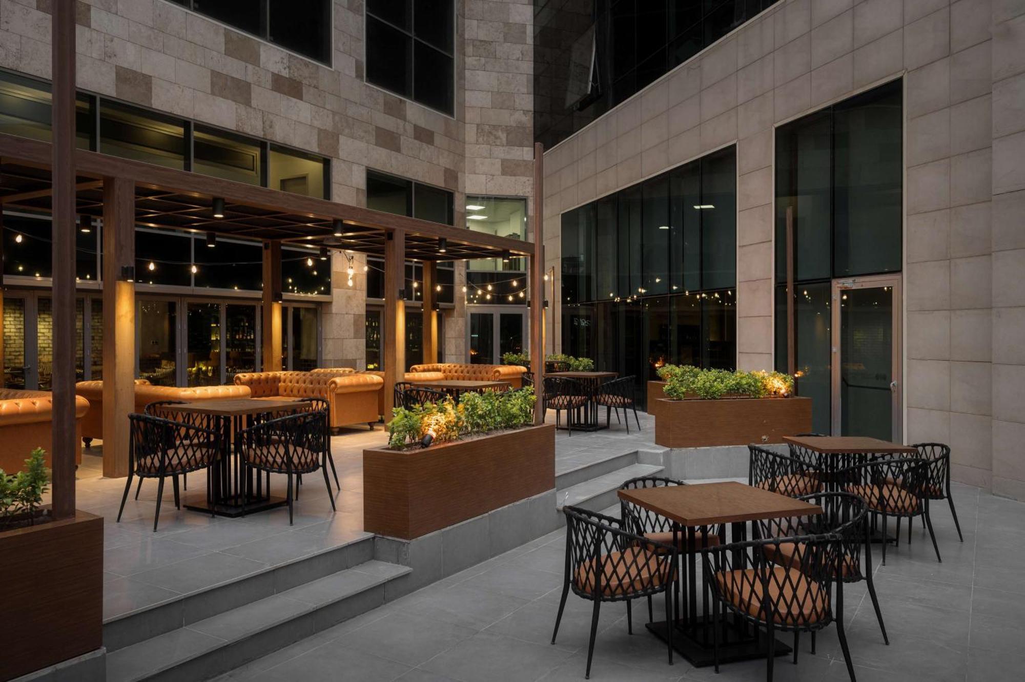 Radisson Hotel & Residences Эрбиль Экстерьер фото